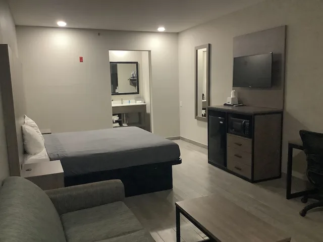 غرفة بسرير كينج، Americas Best Value Inn And Suites San Benito 3/5
