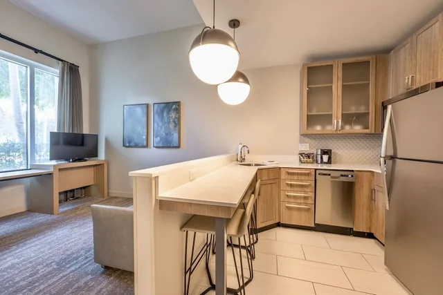 جناح بسرير كينج بغرفتي نوم، Residence Inn by Marriott Palm Beach Gardens 5/10