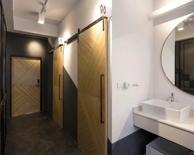Mixed Dorm, 8 Beds, Bed One Block Hostel 1/3