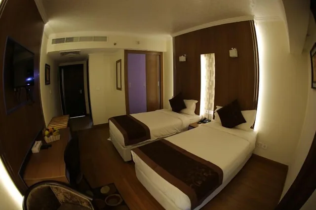 Room, Double or Twin Bed, City View, Tolip Inn Maadi 2/4