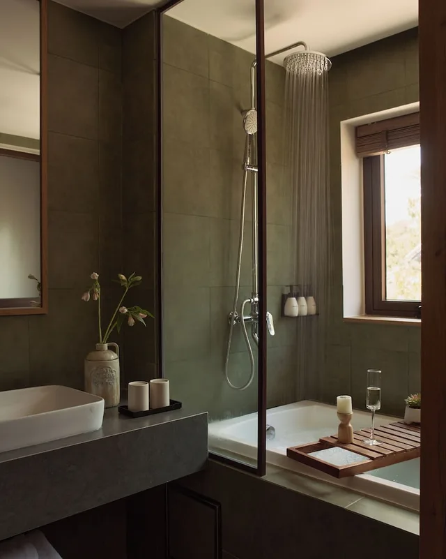 Suite, Signature by M Village The Valley Retreat, a brand of Modern Village Lifestyle 9/9