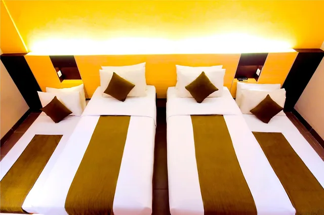 غرفة تنفيذية رباعية، Sukajadi Hotel, Convention and Gallery 7/9