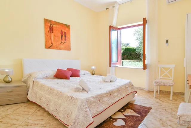 1 Bedroom, Family, Apartment, Queen and Twin Beds, Private Bathroom, Ground Floor, Green Paradise Affittacamere 1/3