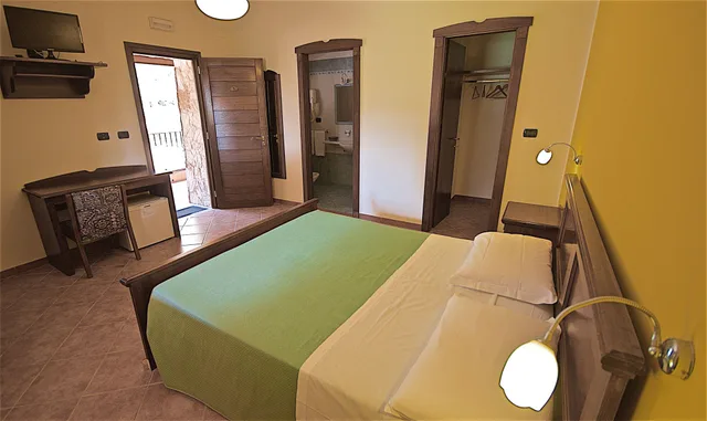 غرفة قياسية بسرير مزدوج، Hotel Resort Ristorante Masseria Le Pajare 7/10