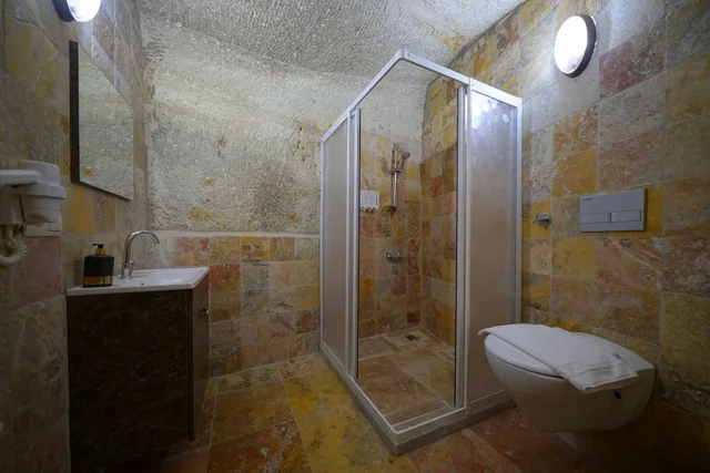 Cave, Family, Queen and Twin Beds، Adelya Cave Hotel 3/3