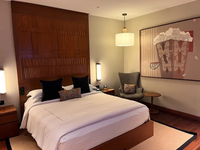 جناح فاخر بسرير كينج، Taj City Centre New Town (ex Swissotel Kolkata) 1/2