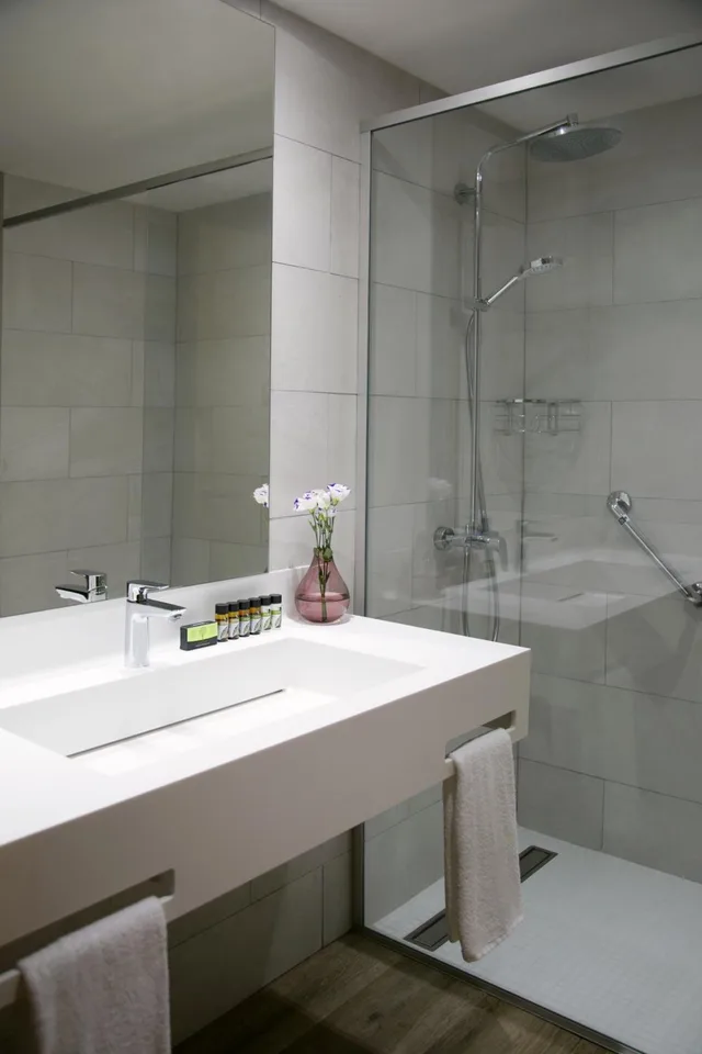 Superior, Double or Twin Bed, Sea Front، Asterias Beach Hotel 4/4