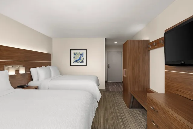 غرفة قياسية بسريرين كوين، Holiday Inn Express San Diego-Sea World Area, an IHG Hotel 1/9
