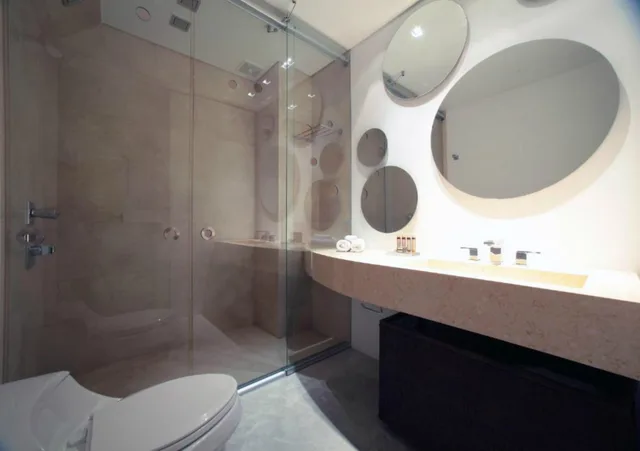 جناح بسرير كينج مع أريكة، Now Hotel 5/7