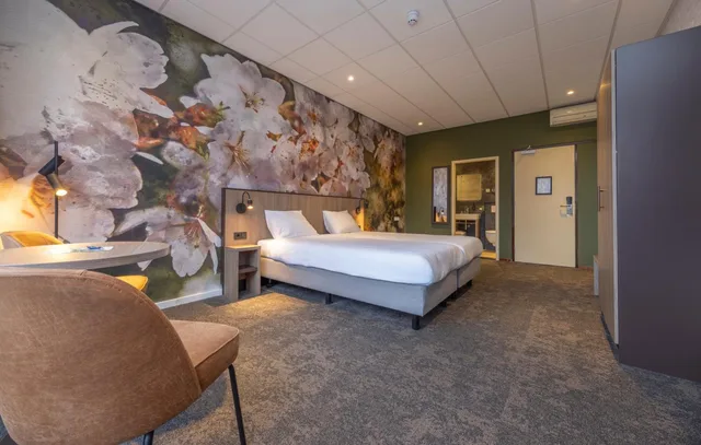 غرفة كومفورت بسريرين منفصلين بشرفة، Fletcher Parkhotel Val Monte 2/3