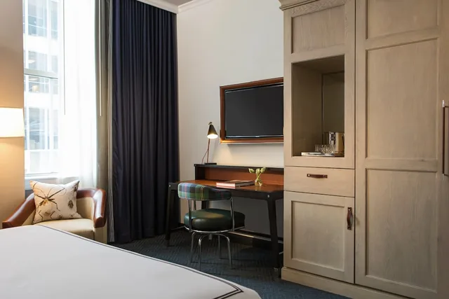 غرفة بسريرين كوين لذوي الإعاقة، Kimpton Cardinal Hotel 2/3