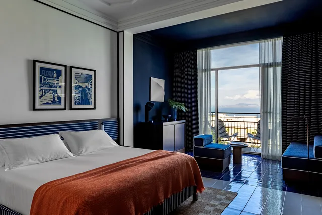 جناح جونيور بإطلالة على البحر بشرفة، Grand Hotel Flora Sorrento 1/6