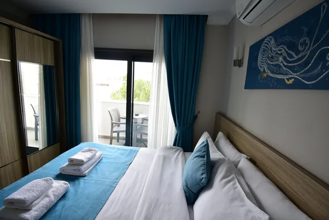Standard, Double Bed, M Suite Hotel 1/10
