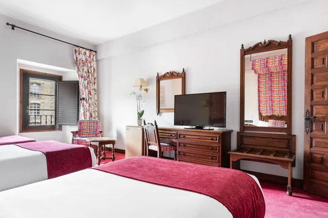 غرفة ثلاثية بثلاثة أسرّة، Eurostars Los Agustinos 3/5
