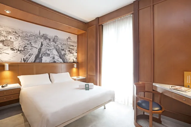 غرفة قياسية رباعية بسرير كوين وسريرين منفصلين، B&B Hotel Modena 5/10