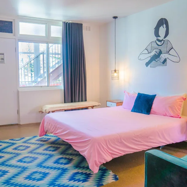غرفة عائلية، The Pink Hotel Coolangatta 1/8