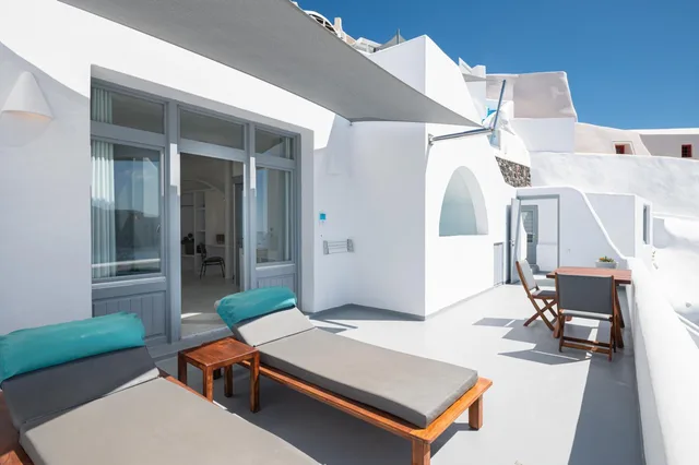 Cave, Premium, Suite, Plunge Pool, Hot Tub، Maregio Suites 2/5