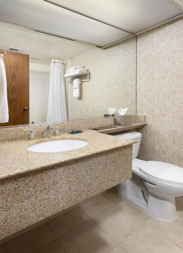 Tower, Metro, King Bed, Balcony، Doubletree Hotel San Jose 6/9