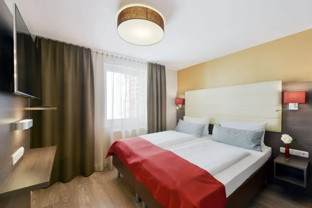 3 Bedrooms, 4 Rooms, Apartment, 2 Double and Twin Beds, Sofa, Living Area، KOOS Hotel&Apartments 1/6