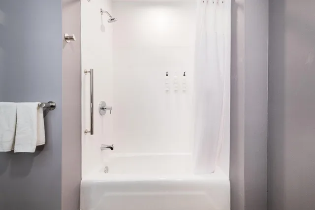 Room, Multiple Beds, Accessible، SpringHill Suites by Marriott Baltimore Downtown Convention Center Area 3/4