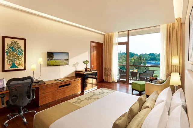Resort, Superior, Double Bed, Garden View، Taj Damdama Lake Resort & Spa, Gurugram 3/4