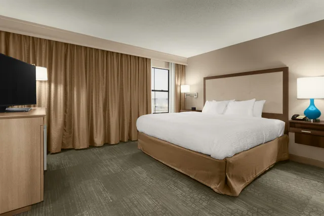 جناح بسرير كينج بغرفة نوم واحدة، Hampton Inn Georgetown Marina 2/5