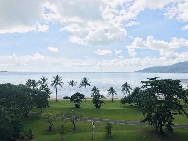 The Oceanfront، كيرنز، كوينزلاند 50/52