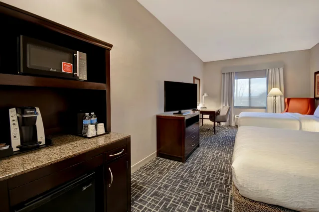 غرفة بسريرين كوين، Hilton Garden Inn Twin Falls 2/4