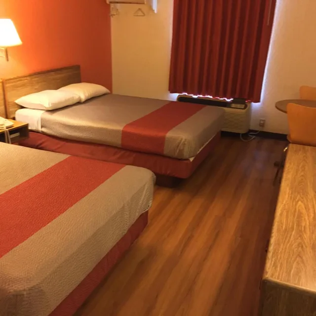 غرفة ديلوكس بسريرين كوين، Motel6 Arkadelphia, AR 7/10