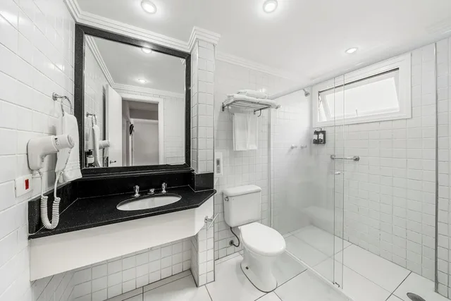 غرفة عائلية بسرير مزدوج وسريرين منفصلين، Slim Hotel Sao Paulo Congonhas - Aeroporto 9/10