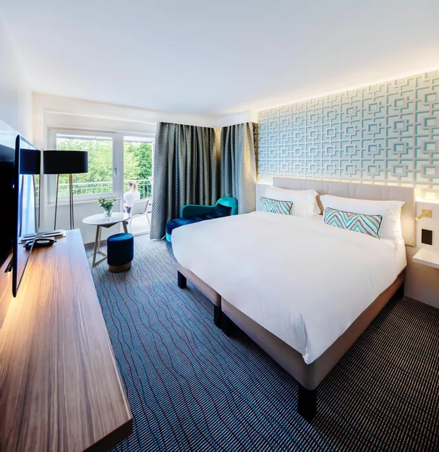 غرفة تنفيذية بسرير كينج بشرفة، Grand Hotel Bregenz - MGallery Collection 1/5