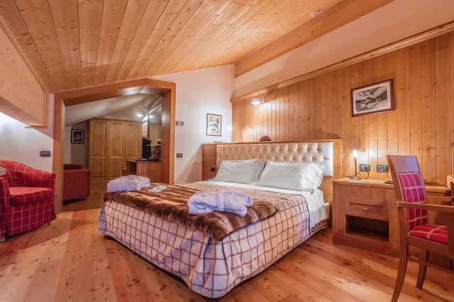Deluxe, Suite, Double Bed, Sauna, Hotel Lo Scoiattolo 2/8