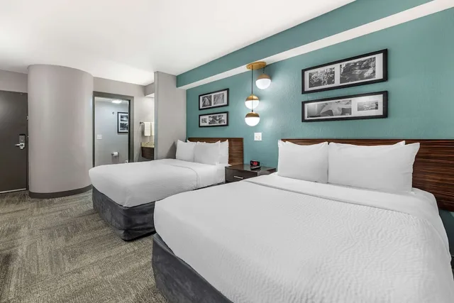 غرفة قياسية بسريرين مزدوجين، Sleep Inn Miami Airport 4/10
