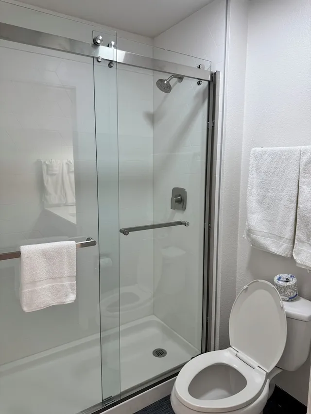 غرفة قياسية بسريرين كوين، Rodeway Inn & Suites Rancho Mirage - Palm Desert Area 9/10