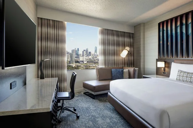 غرفة بسرير مزدوج لذوي الإعاقة، Renaissance Dallas 2/5