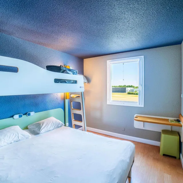 غرفة ثلاثية، Ibis Budget La Roche Sur Yon 1/9