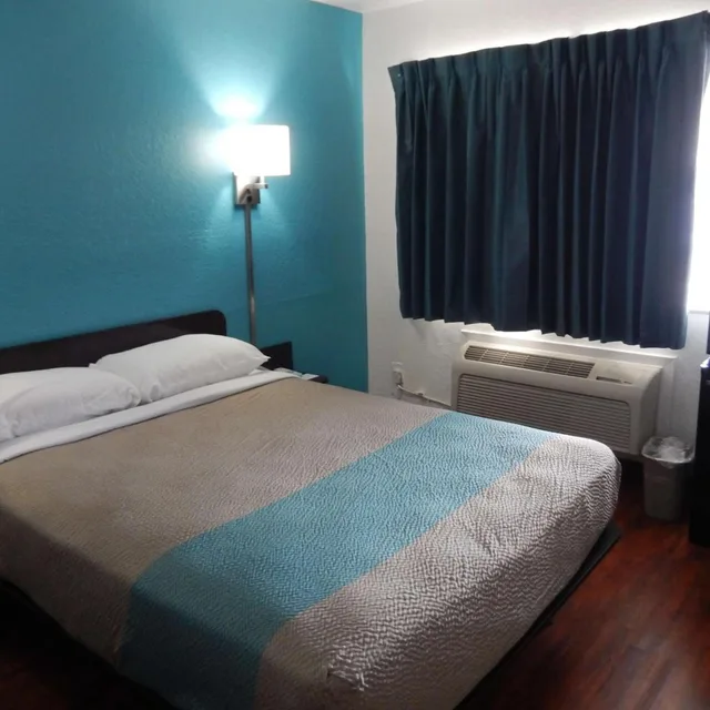 غرفة ديلوكس بسرير كوين، Motel6 Portland, TX 2/8