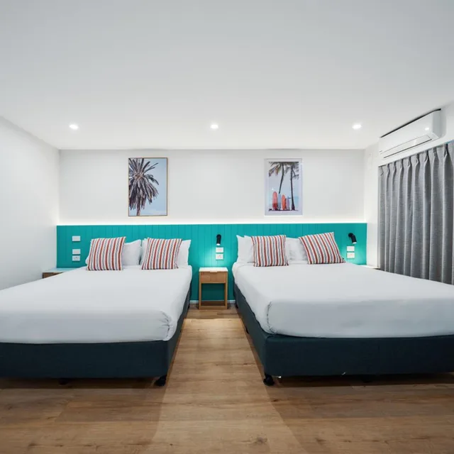 غرفة بسريرين منفصلين، Red Star Hotel Palm Beach 1/8