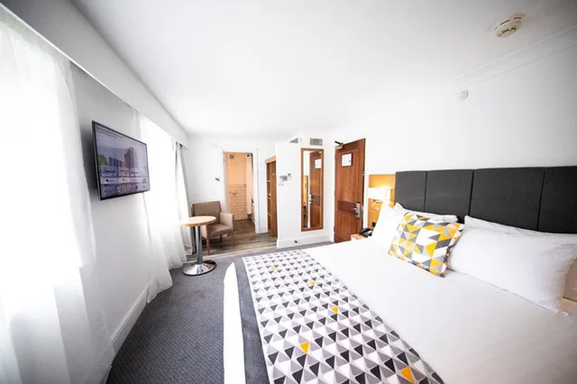 غرفة قياسية بسرير مزدوج، Holiday Inn Kenilworth 2/6