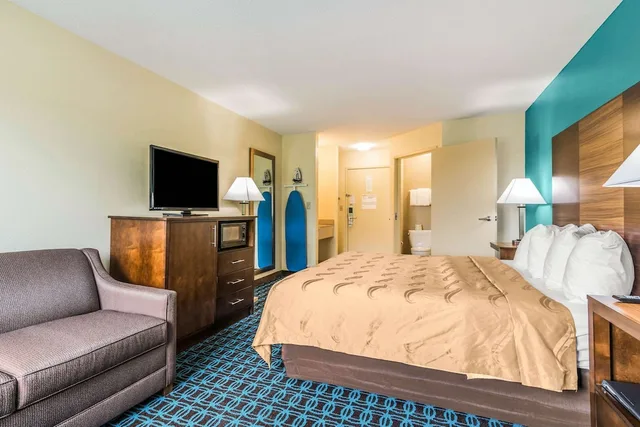 غرفة بسرير كينج لذوي الإعاقة، Quality Inn Loudon-Concord 2/5