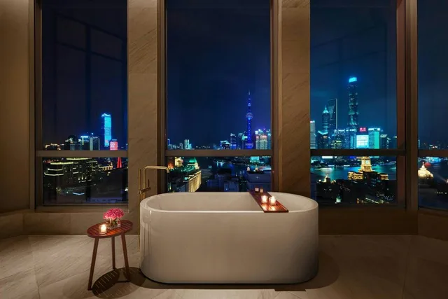 Bund, Penthouse, King Bed, with View، The Shanghai Edition 5/5