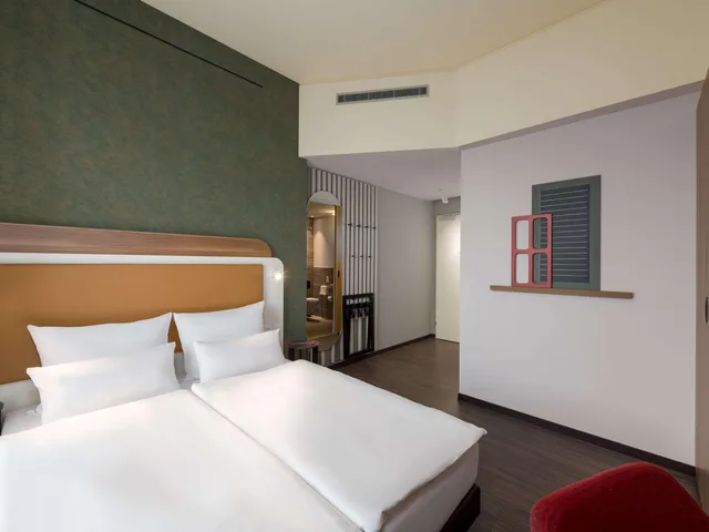 غرفة بسرير كوين لذوي الإعاقة، Mercure Zurich City 2/8