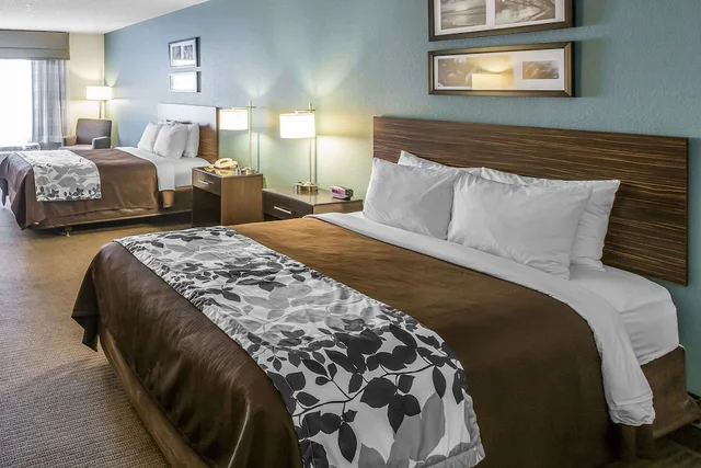 غرفة بسريرين كوين لذوي الإعاقة، Sleep Inn & Suites Clintwood 2/3