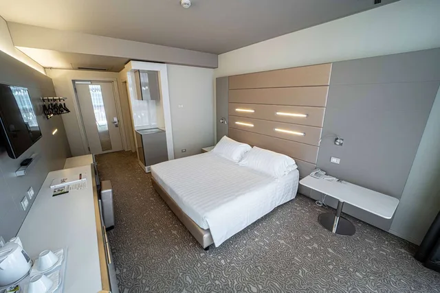 غرفة قياسية بسرير كوين، Best Western Plus Net Tower Hotel Padova 2/6