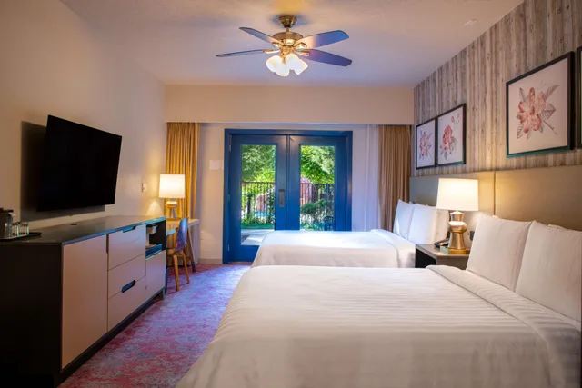 Room, 2 Queen Beds, Cliffrose Springdale, Curio Collection by Hilton 2/5