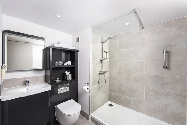 غرفة بسريرين منفصلين، Voco St Johns Solihull Ex St Johns Hotel 2/3