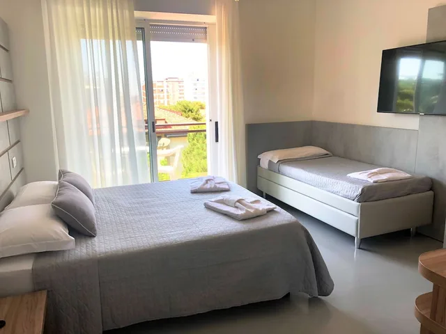 1 Bedroom, Panoramic, Triple, 1 Double and 1 Single Bed, Balcony, Hotel Maestri 3/7