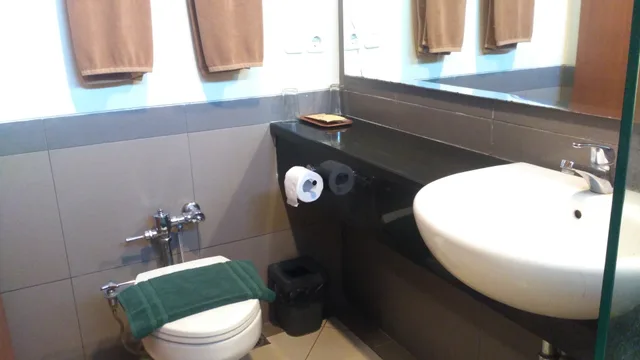 غرفة تنفيذية بسرير مزدوج أو سريرين منفصلين، Sukajadi Hotel, Convention and Gallery 4/4