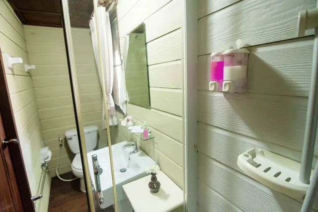 غرفة سوبيريور بسرير كوين بإطلالة على النهر، Banviewnam Camping & Resort 4/5