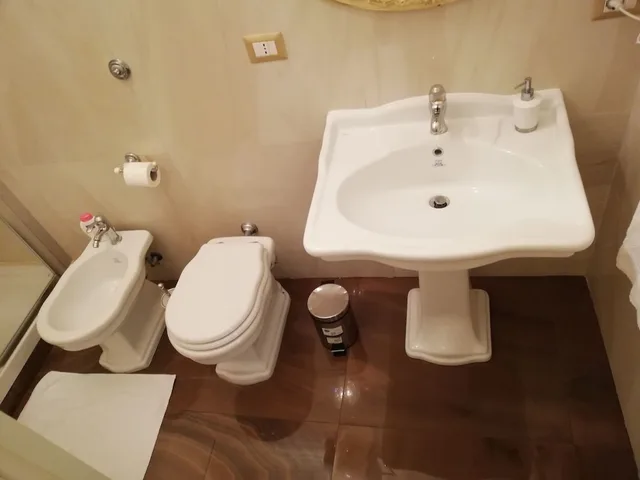 Room, Queen Bed, Stazione Napoli Guesthousemariafrancesca 1/1